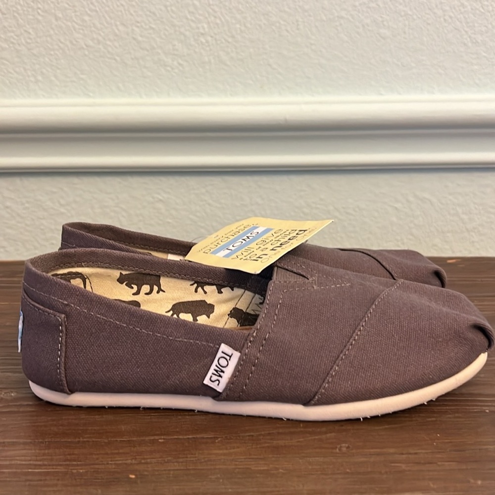 NWT TOMS Classic - Ash - Picture 4 of 8